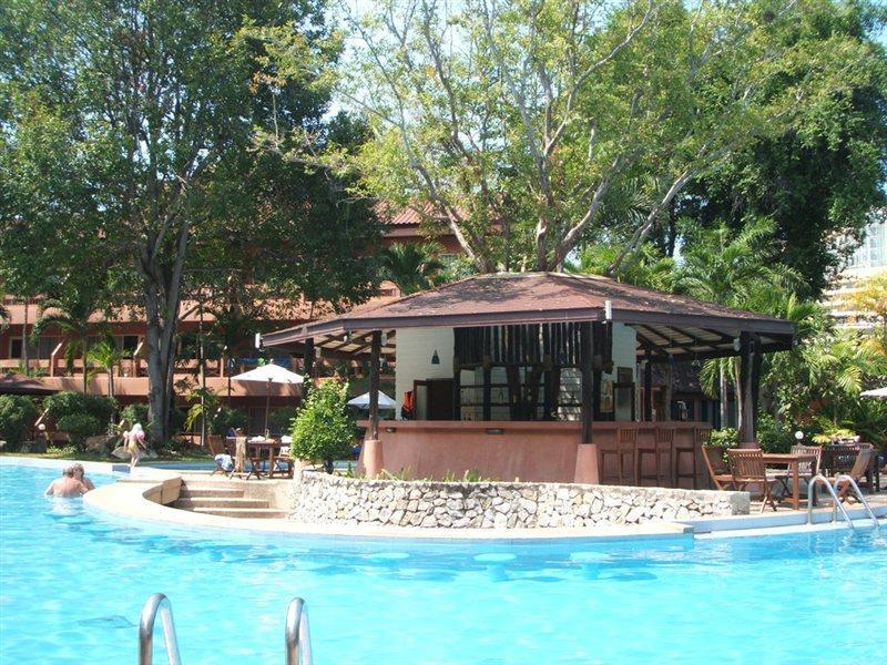 Loma Resort & Spa 芭達亞 外观 照片