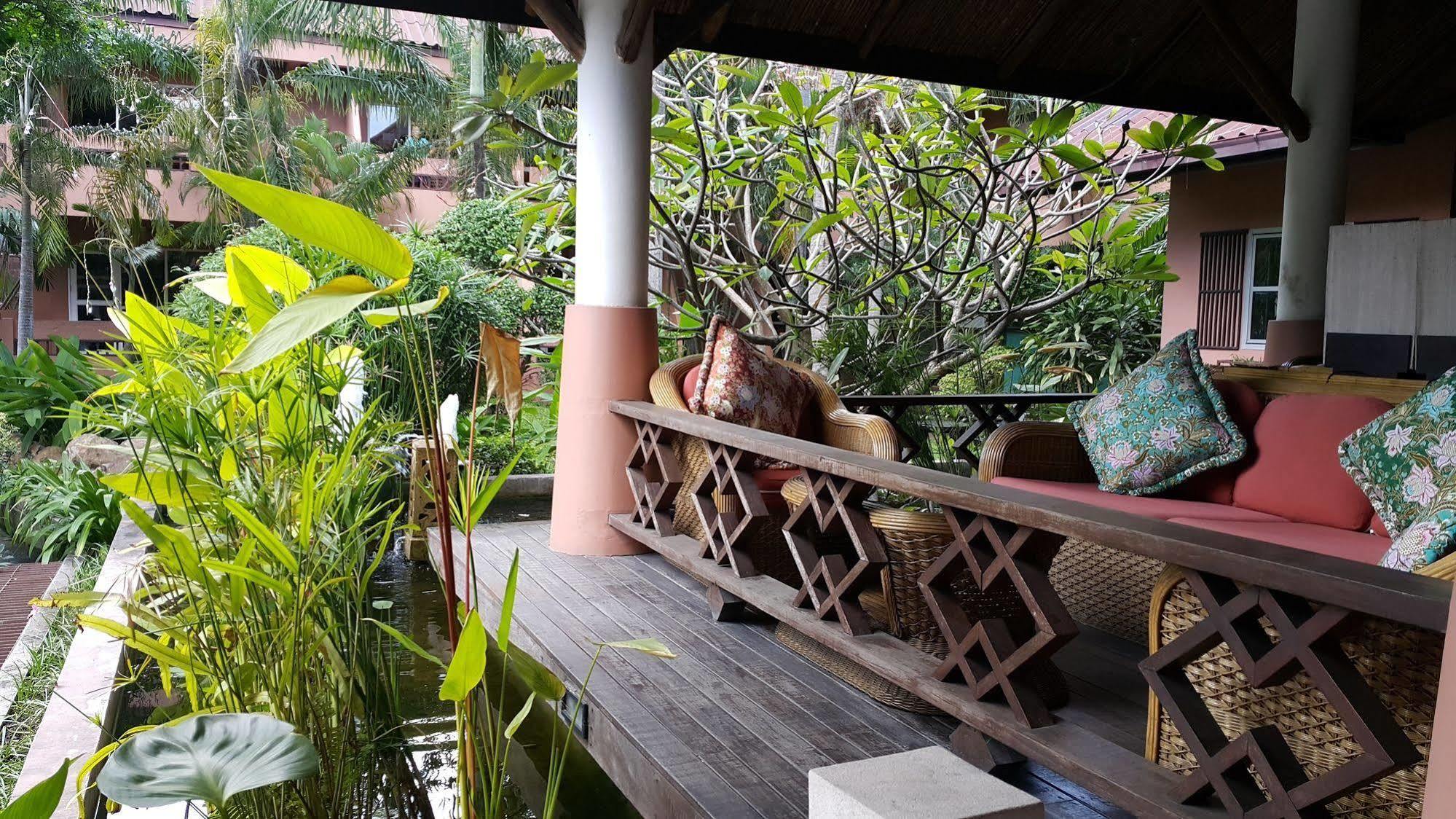 Loma Resort & Spa 芭達亞 外观 照片