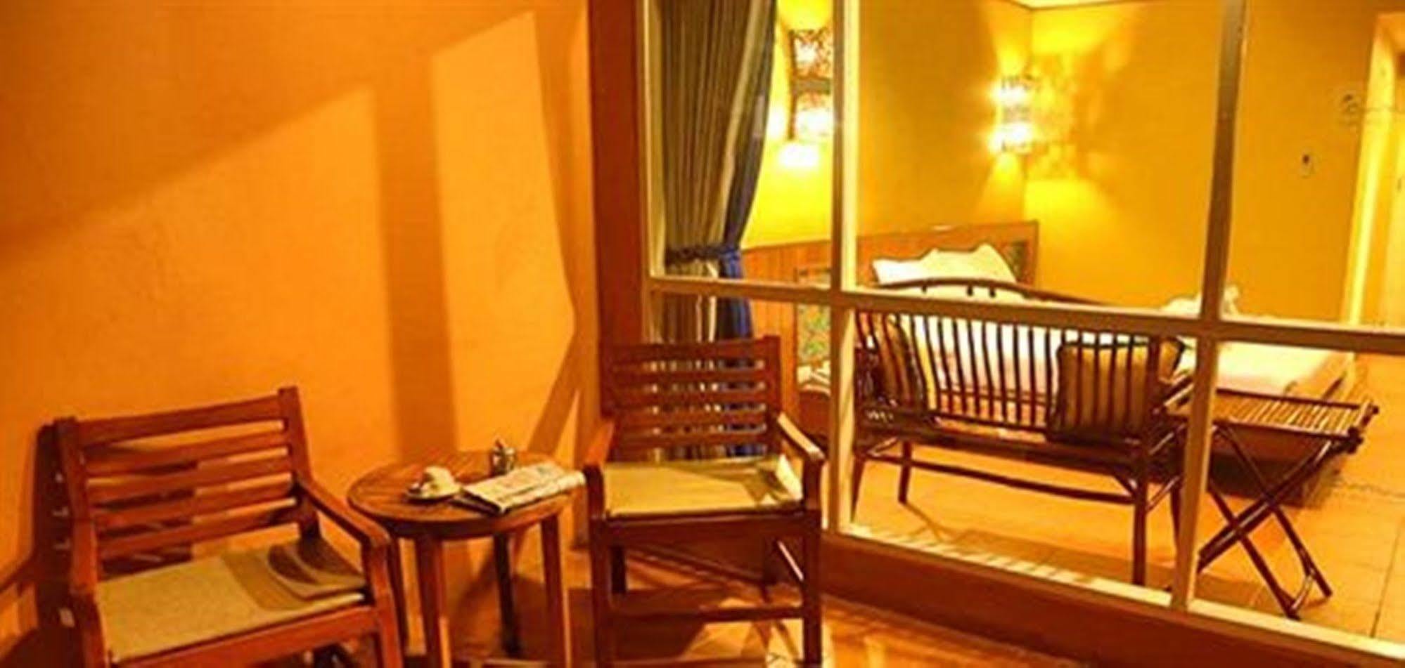 Loma Resort & Spa 芭達亞 外观 照片